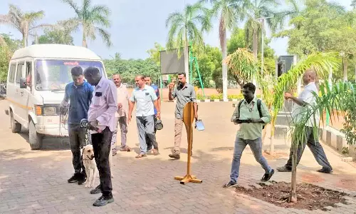 8 பள்ளிகள், ஒரு கல்லூரிக்கு வெடிகுண்டு மிரட்டல்