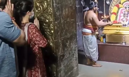 ரஜினிகாந்த் பூரண குணமடைய வேண்டி மகள் சவுந்தர்யா பிரார்த்தனை