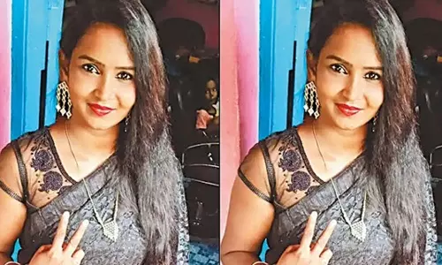 காந்தி ஜெயந்தியன்று மது பாட்டில்கள் விற்ற டிக்-டாக் பெண் பிரபலம் கைது