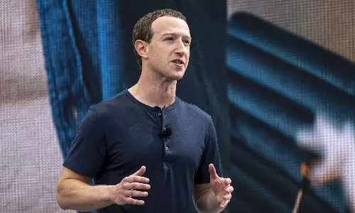 உலக கோடீஸ்வரர்கள் பட்டியல்: 2ம் இடம் பிடித்தார் மார்க் ஜுக்கர்பெர்க்