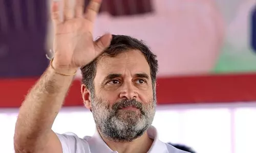 சாவர்க்கர் குறித்து அவதூறு பேச்சு: ராகுல் காந்தி நேரில் ஆஜராக புனே கோர்ட் சம்மன்