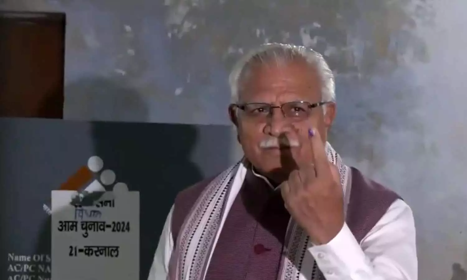 வாக்குப்பதிவு தொடங்கியதும் மத்திய மந்திரி மனோகர்... ... அரியானா சட்டமன்ற தேர்தல் : 5 மணிநேர நிலவரப்படி 61% வாக்குப்பதிவு - லைவ் அப்டேட்ஸ் வாக்குப்பதிவு தொடங்கியதும் மத்திய மந்திரி மனோகர்... ... அரியானா சட்டமன்ற தேர்தல் : 5 மணிநேர நிலவரப்படி 61% வாக்குப்பதிவு - லைவ் அப்டேட்ஸ்