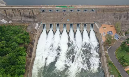 மேட்டூர் அணைக்கு நீர்வரத்து 12 ஆயிரம் கனஅடியாக அதிகரிப்பு