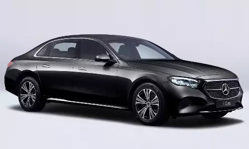 அதிநவீன ஆடம்பர வசதிகள் நிறைந்த புது பென்ஸ் கார்.. 78 லட்சம் ரூபாயில் அறிமுகம்..