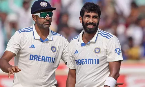 ஐசிசி தரவரிசை: அஸ்வினை பின்னுக்கு தள்ளி முதல் இடத்தை பிடித்த பும்ரா