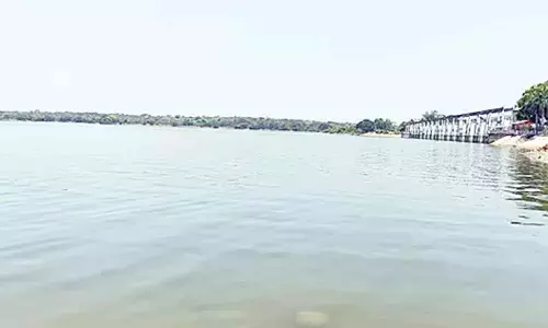 கண்ணன்கோட்டை ஏரியில் இருந்து முதன்முதலாக பூண்டிக்கு தண்ணீர் திறப்பு