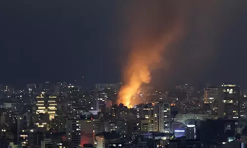 இஸ்ரேல் மீது ஹிஸ்புல்லா அமைப்பு டிரோன் தாக்குதல்: 4 வீரர்கள் பலி