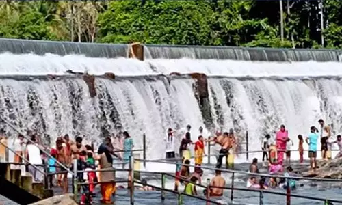 தொடர் மழை: கொடிவேரி தடுப்பணையில் குளிக்க 2 நாட்களுக்கு தடை