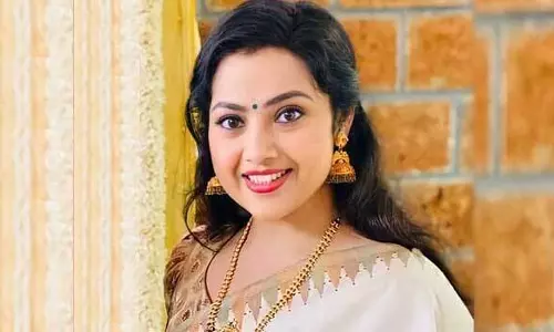 மைசூரு அரண்மனையில்... மீனா மலரும் நினைவுகள்