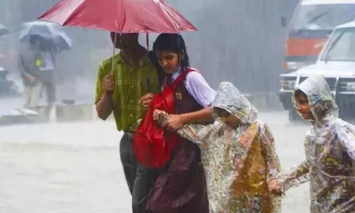 புதுச்சேரி, காரைக்காலில் நாளையும் பள்ளி, கல்லூரிகளுக்கு விடுமுறை