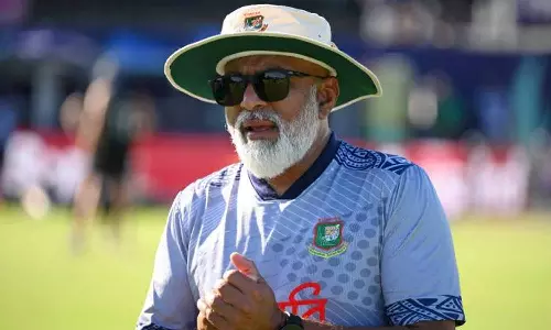 வங்கதேச அணியின் தலைமை பயிற்சியாளர் நீக்கம்: இடைக்கால பயிற்சியாளர் நியமனம்