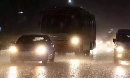 கனமழை: மீட்பு பணிக்கு முப்படைகளும் தயார்