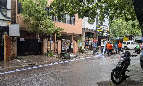 குறையத் தொடங்கிய மழை.. சென்னையின் பல பகுதிகளில் தண்ணீர் வடிந்தது