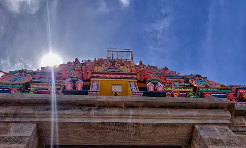 அரசனுக்காக அரக்கனை அழித்து நரசிம்மர் சுயம்புவாக வீற்றிருக்கும் தலம்