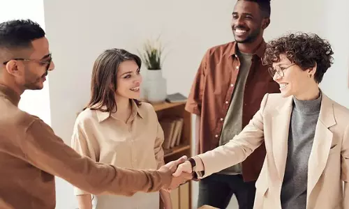 கொஞ்சமா பேசுறவங்க... எப்படிப்பட்டவர்கள் தெரியுமா?