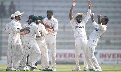 இங்கிலாந்தை துவம்சம் செய்த பாகிஸ்தான்.. 152 ரன்கள் வித்தியாசத்தில் அபார வெற்றி