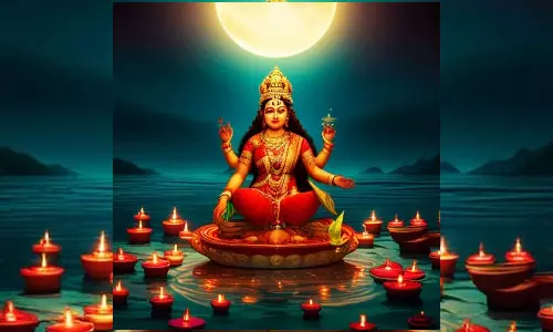 16 லட்சுமிகளின் அருளைப் பெற