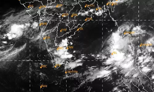 தமிழகத்தில் 4 நாட்கள் கனமழைக்கு வாய்ப்பு