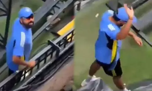 வீடியோ: எந்த அணியில் விளையாடனும்? ரோகித் கேள்விக்கு ரசிகர் கொடுத்த பதில்