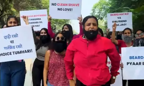 தாடி வேண்டுமா.. காதலி வேண்டுமா.. ம.பி.யில் பேரணியாக சென்ற பெண்கள் வீடியோ வைரல்