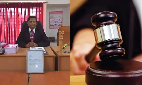 முடிச்சுவிட்டீங்க போங்க.. குஜராத்தில் 5 வருடமாக செயல்பட்ட போலி நீதிமன்றம் - கலெக்டருக்கே பறந்த உத்தரவு