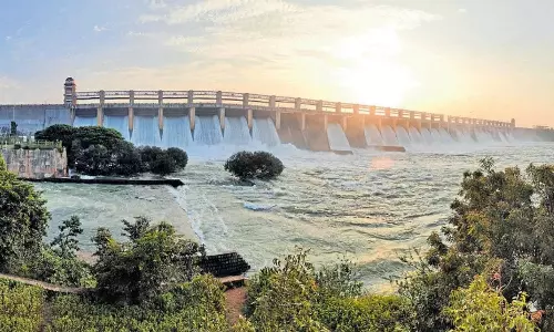 பெங்களூருவில் கொட்டிய கன மழை: 12 மாவட்டங்களுக்கு இன்று மஞ்சள் எச்சரிக்கை