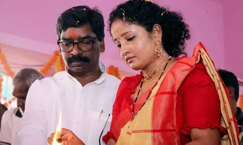 Hemant Soran and his wife