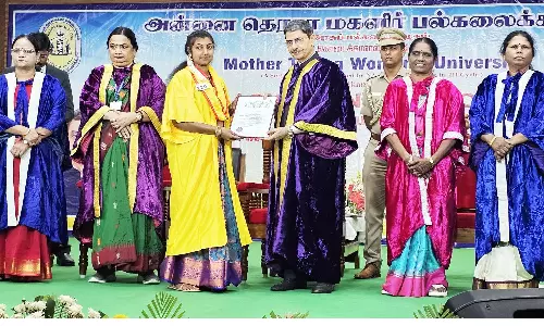 தோல்வியை கண்டு துவளாமல் வெற்றியை நோக்கி ஓடினால் சாதனையாளராக மாறலாம்-கவர்னர் ஆர்.என்.ரவி அறிவுரை