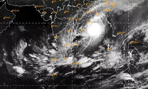 12 மாவட்டங்களில் காலை 10 மணி வரை மழைக்கு வாய்ப்பு