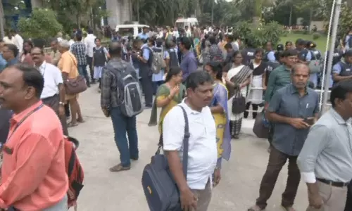 தலைமைச் செயலகத்தில் அதிர்வு?- ஓட்டம் பிடித்த ஊழியர்கள்