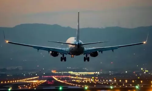 ஒரே நாளில் 85 விமானங்களுக்கு வெடிகுண்டு மிரட்டல்- பாதுகாப்பு நடைமுறைகள் தீவிரம்