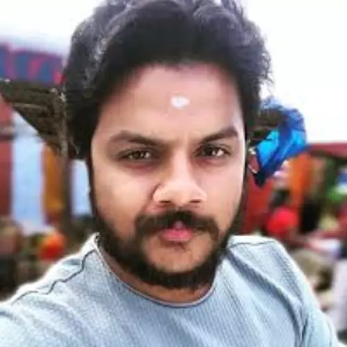 கார்த்திக் சசிதரன்