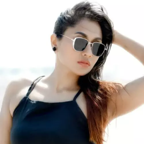 மோனிகா சலேனா