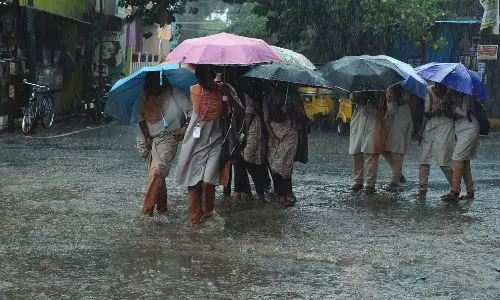 குமரியில் விடிய விடிய கொட்டித்தீர்த்த கனமழை: ஆறுகளில் வெள்ளப்பெருக்கு