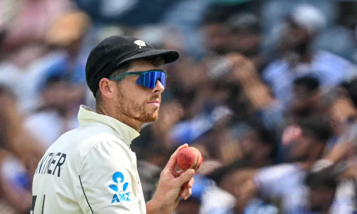 புனே டெஸ்டில் 156 ரன்னில் சுருண்டது இந்தியா- சான்ட்னெர் 7 விக்கெட் சாய்த்தார்