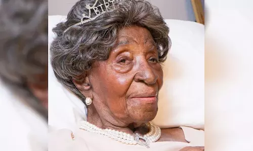 அமெரிக்காவின் மிகவும் வயதான பெண் உயிரிழந்தார்