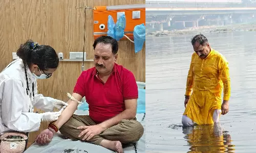 அசுத்தமான யமுனை நதியில் நீராடிய பாஜக தலைவருக்கு உடல் அரிப்பு.. மருத்துவமனையில் அனுமதி