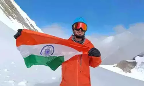 அருணாச்சல பிரதேசத்தில் 6,488 மீட்டர் உயர மலையில் ஏறி தெலுங்கானா மாணவர் சாதனை