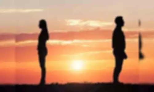 கணவன் ஈர்ப்பு சக்தி!