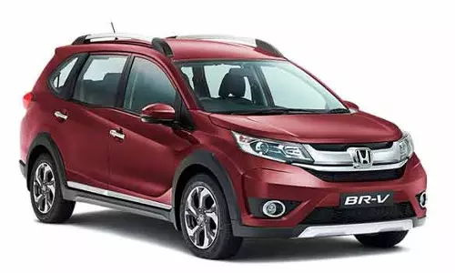 கிட்டத்தட்ட 90 ஆயிரம் யூனிட்கள் - விற்ற கார்களை திரும்ப பெறும் ஹோண்டா!