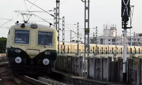 பயணிகளின் கனிவான கவனத்திற்கு..! நாளை முதல் மீண்டும் இயங்கும் பறக்கும் ரெயில் சேவை