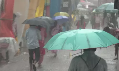 காலை 10 மணி வரை 4 மாவட்டங்களில் மழைக்கு வாய்ப்பு