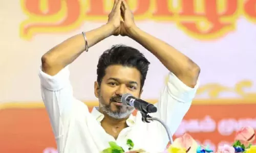 அன்பு, அமைதி, செல்வம் நிலைத்து நீடித்திருக்கட்டும்..- தீபாவளிக்கு விஜய் வாழ்த்து