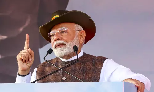 இந்தியா வளர்ச்சியடைவதை அவர்கள் விரும்பவில்லை - எதிர்கட்சிகளை கிழித்தெடுத்த பிரதமர் மோடி
