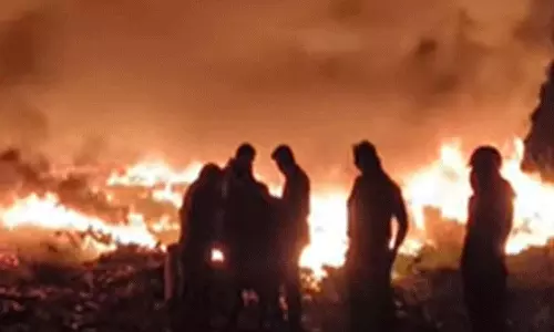 கோவையில் தீபாவளி பட்டாசு வெடித்தபோது 11 இடங்களில் தீ விபத்து- 10 பேர் படுகாயம்