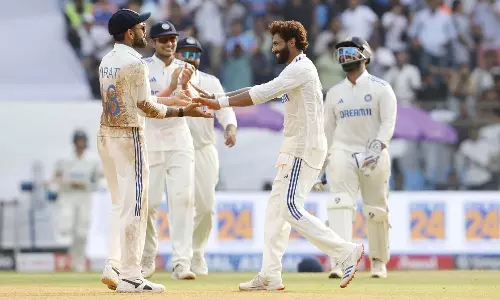 ஜடேஜா, அஸ்வின் அபாரம்: இரண்டாம் நாள் முடிவில் நியூசிலாந்து 171/9