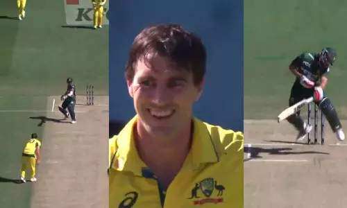 வீடியோ: ஸ்மித்தை கிண்டல் செய்த கம்ரான்- அடுத்த பந்தே விக்கெட்டை வீழ்த்தி பதிலடி கொடுத்த கம்மின்ஸ்