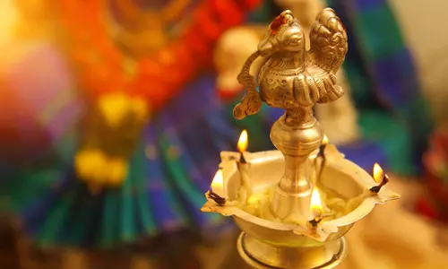 விளக்கு ஏற்ற சில விதிமுறைகள்