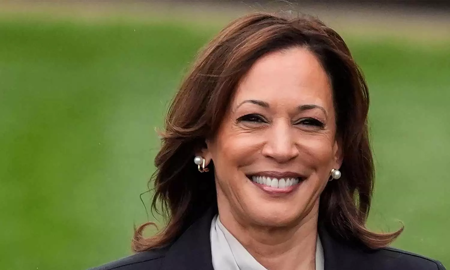 54 எலக்டோரல் வாக்குகள் கொண்ட கலிபோர்னியாவில் கமலா... ... அமெரிக்க அதிபர் தேர்தல் முடிவுகள்: காரணத்திற்காகவே என் உயிரை கடவுள் காப்பாற்றினார்.. டொனால்டு டிரம்ப் 54 எலக்டோரல் வாக்குகள் கொண்ட கலிபோர்னியாவில் கமலா... ... அமெரிக்க அதிபர் தேர்தல் முடிவுகள்: காரணத்திற்காகவே என் உயிரை கடவுள் காப்பாற்றினார்.. டொனால்டு டிரம்ப்