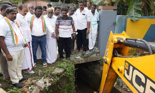 கன்னியாகுமரி தேசிய நெடுஞ்சாலையை சீரமைக்க விஜய் வசந்த் கோரிக்கை